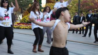 Gangnam Style Experience with Little Psy French KPop Fans in Seoul [upl. by Nailil]