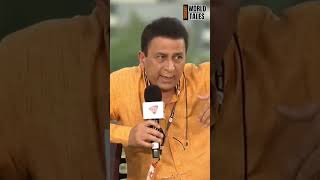 Sunil Gavaskar Met Waseem Akram For Fisrt Time  Sunil Gavaskar ne Waseem Alram k Bare kei Kya Kha [upl. by Rehpotsrik]