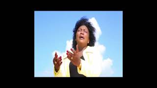 Martha Mwaipaja NAKUTAZAMA Official Video [upl. by Alinna]