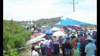 DESALOJO HABITANTES PLAYA TENACATITA JALISCO ABUSO QUE VIVIÓ UN CIUDADANO DE QUERETAROwmv [upl. by Anasor]