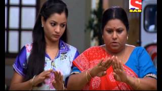 Badi Door Se Aaye Hain  Episode 1  9th June 2014 [upl. by Novyar]