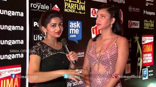 Shruti Haasan At Red Carpet SIIMA 2015 Awards  Tamil [upl. by Ahsieker]