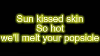 Katy Perry ft Snoop Dogg  California Girls Lyrics [upl. by Asenaj]