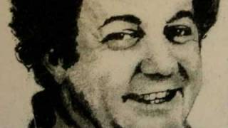 coluche  chanson canadienne [upl. by Shull]