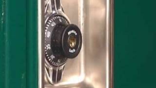 Master Lock Locker Locks BuiltIn Combination Change Procedure [upl. by Savory]