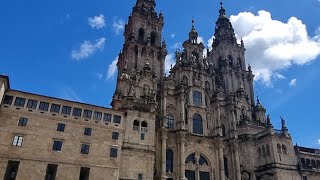 Saludos desde SANTIAGO DE COMPOSTELA ¡nos canta la TUNA😍 [upl. by Rivera]