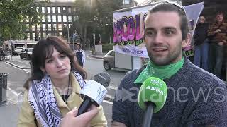 A Milano corteo FFF con Greta Thunberg quotNo giustizia clima senza stop genocidio Palestinaquot [upl. by Rory]