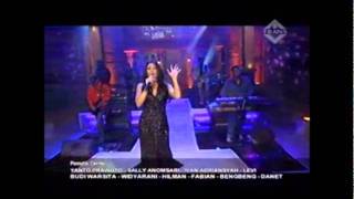 Agnes Monica Feat Anggun Cipta Sasmi [upl. by Aholah]