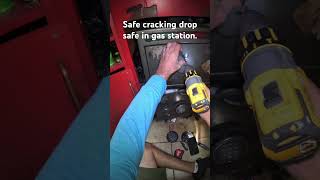 Safe cracking drop safety deposit in gas station safecracking drill safelockout safteydeposit [upl. by Gnohp410]