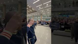 🗿🇰🇷 ALEX PEREIRA GETS INSANE WELCOME IN KOREA AS FANS WAIT FOR HIM IN THE AIRPORT [upl. by Rosenzweig]