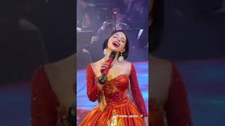 Ángela Aguilar canta La chancla en León Guanajuato angelaaguilar lachancla pepeaguilar [upl. by Ensoll70]