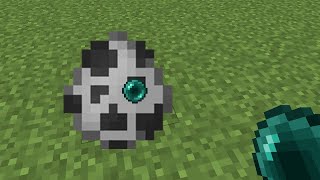 whats inside emerald  crafting tablewhats inside spawn egg [upl. by Simaj588]