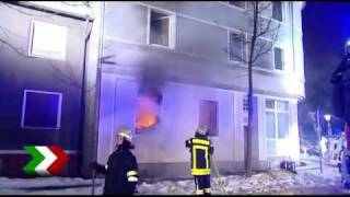 Wohnungsbrand in Gladbeck  Sieben Verletzte [upl. by Haase]