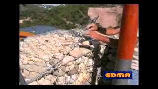 0497 Agrafeuse pneumatique pour pose danneaux GABION  TURBO 50 GABION EDMA [upl. by Almita24]