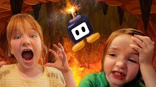 HOT LAVA Obstacle Course Spinning Pirate Ships amp Exploding Tag Wheel of Roblox with Adley amp Niko [upl. by Maurise906]