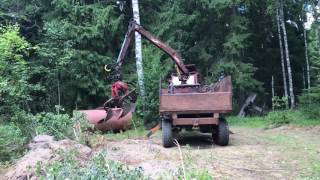 Volvo BM 650 with modified Cranab 2000 logcrane [upl. by Akinak]