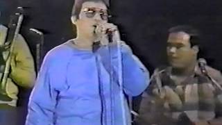 Hector Lavoe quotEl Rey De La Puntualidadquot LiveEn Vivo [upl. by Ennairam]