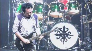 Toto  Hold the Line Live in Paris 2007 [upl. by Zoba]