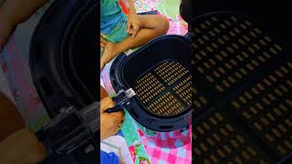 PHILIPS AIRFRYER ESSENTIAL XL 5000 SERIES UNBOXING [upl. by Atilef513]