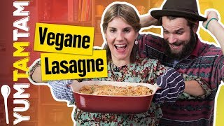 Vegane Lasagne  Mit LinsenBolognese amp veganer Béchamelsoße  yumtamtam [upl. by Ecraep]