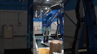 Yaskawa Motoman Robotic Parcel Induction shorts [upl. by Irahc]