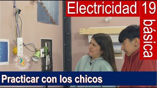 Electricidad básica 19 practicar la electricidad con los chicos Bricocrack [upl. by Eirruc175]