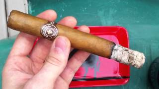 Montecristo Classic Churchill Cigar Review [upl. by Ianaj430]