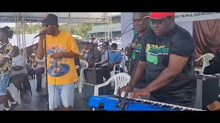 Uka Uka Ukalele  Black Wine Band ft Bladpitua amp Kazin Live Performance [upl. by Ernestine985]