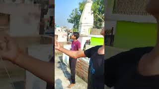 Bacche ne🧍‍♂️ it kai ek shaat 4😧 patang 🪁new kite flying video🎥viralshort shrots kiteflying [upl. by Nitsirc391]