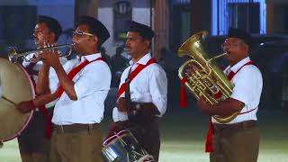 RSS BAND PLAYING THE APARA KIRTI MERADA BOUYA NADIDU  Jai kannada rajyotsava Jai Karnataka [upl. by Lura]