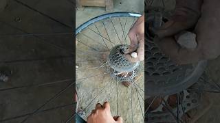 remove freewheel without tool cycle shortsvideo shorts [upl. by Katharine]