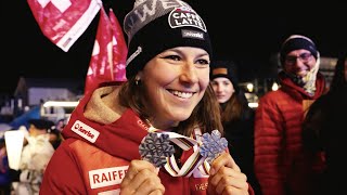 Wendy Holdener ist ParallelVizeweltmeisterin  Alpine SkiWM 2023 in CourchevelMéribel [upl. by Tabby442]