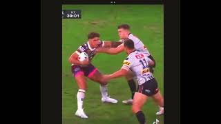 Reece walsh runs straight at Jerome luai panthers vs broncos short fypシ゚viral qld bronxnation [upl. by Ehctav]