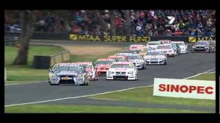 Bathurst 1000 2010 first lap and crash LIVE [upl. by Philemon]