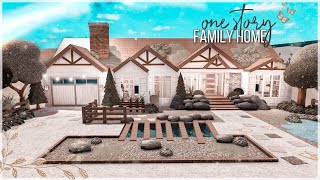 BLOXBURG Aesthetic OneStory Family Home  speedbuild ♡ [upl. by Zorina]