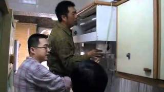 20110109大約翰直流變頻抽油煙機安裝還有鳥巢20110601省電達人邱繼哲edited [upl. by Milburr]