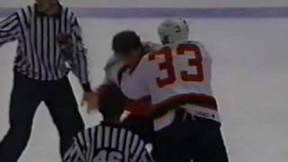 Bob Probert vs Reid Simpson Mar 22 1996 [upl. by Jueta]