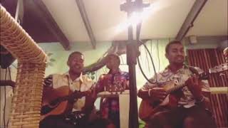 Plantation Island Resort String Band  Rosi Ni Yanuyanu Ni Vonu Live Sigidrigi Cover [upl. by Armalda]