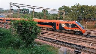 Vande bharat express speed  New delhi varanasi vande bharat express new  Sealdah rajdhani 140 km h [upl. by Accebor]