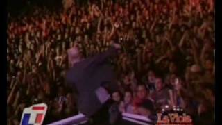 REM  Losing My Religion live Personal Fest 2008 Buenos Aires [upl. by Salem334]