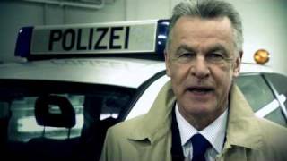 Personalrekrutierung Kantonspolizei BaselStadt 2009 mit Ottmar Hitzfeld [upl. by Yttig141]