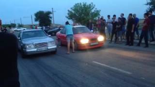 W124 E320 VS BMW E34 28 [upl. by Kotz]