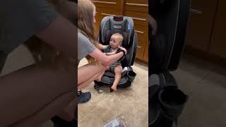 Graco Slimfit 3 in 1 Car Seat Grows with Your Child  Saves Space In Your Back Seat Slim amp Comfy [upl. by Brody]