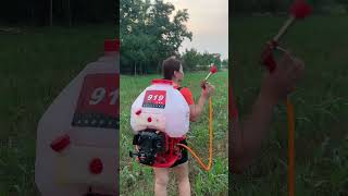 It can spray more than ten meters away sprayer pesticide fertilizer agricultural tools [upl. by Gunter]