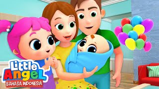 Bertemu dengan Adik Bayi Baru  Kartun Anak  Little Angel Bahasa Indonesia [upl. by Binky110]