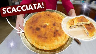 SCACCIATA CON SALSICCIA E PATATE RICETTA TRADIZIONALE CATANESE INVERNALE E NATALIZIA [upl. by Gawain260]