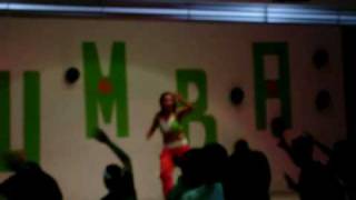 Zumba Karla Yesika beso en la boca [upl. by Nari806]