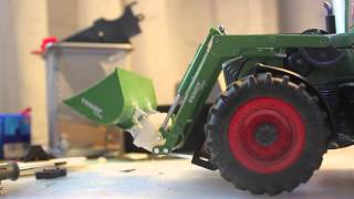 Schnellwechsler Fendt 939 FL Siku Control Umbau [upl. by Aleck767]