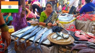 Sassoon Dock  India का सब से पुराना फिश मार्केट  Mumbai Biggest Fish Market [upl. by Runkel443]