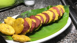 👩🏻‍🍳Rica Receta de PLATANOS FRITOS CON SALAMI 👩🏻‍🍳receta dominicana [upl. by Millar563]